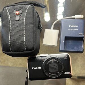 Canon Black PowerShot Digital Camera Compact Design